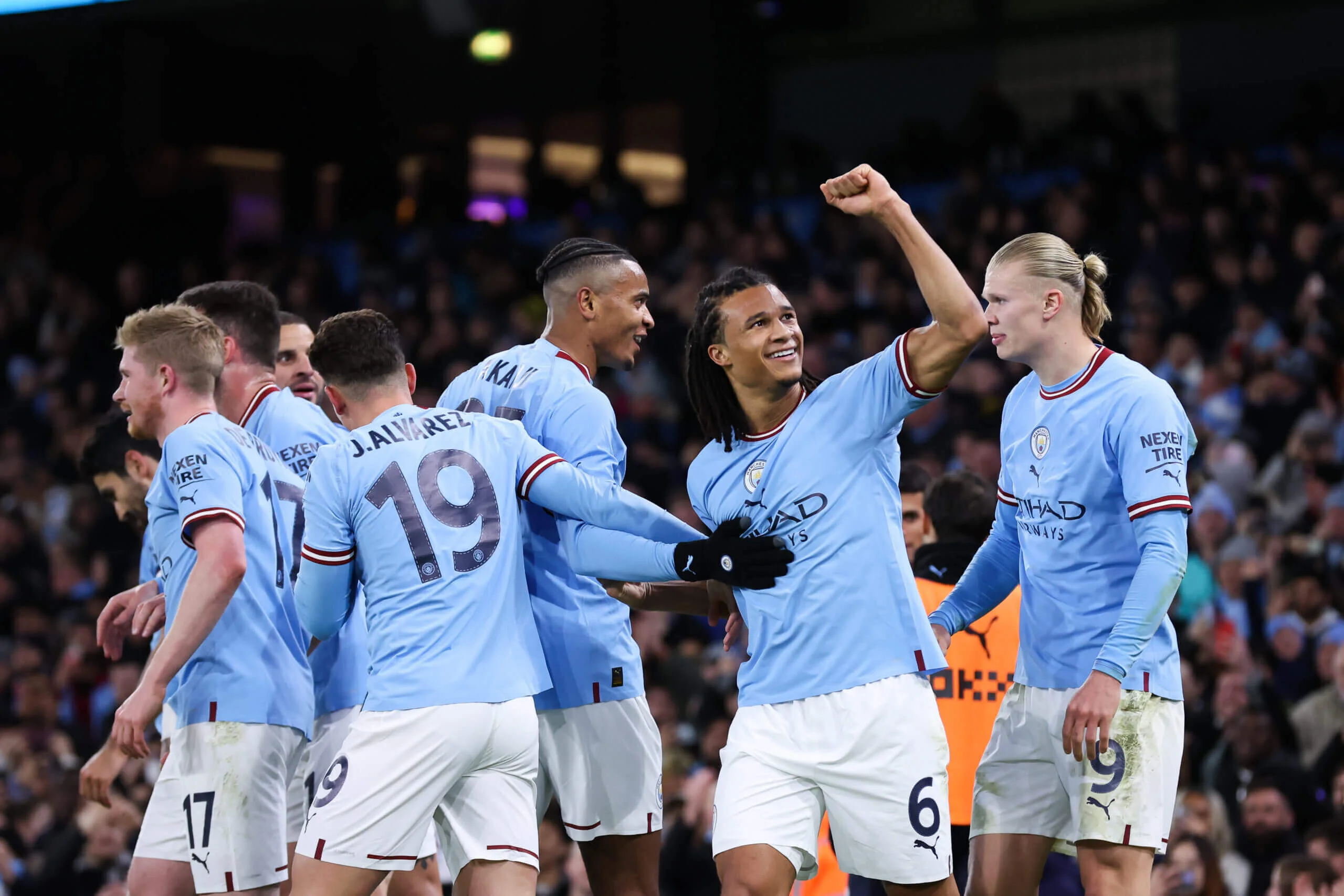 VIDEO: Nathan Ake puts Manchester City ahead in extra time against Fulham